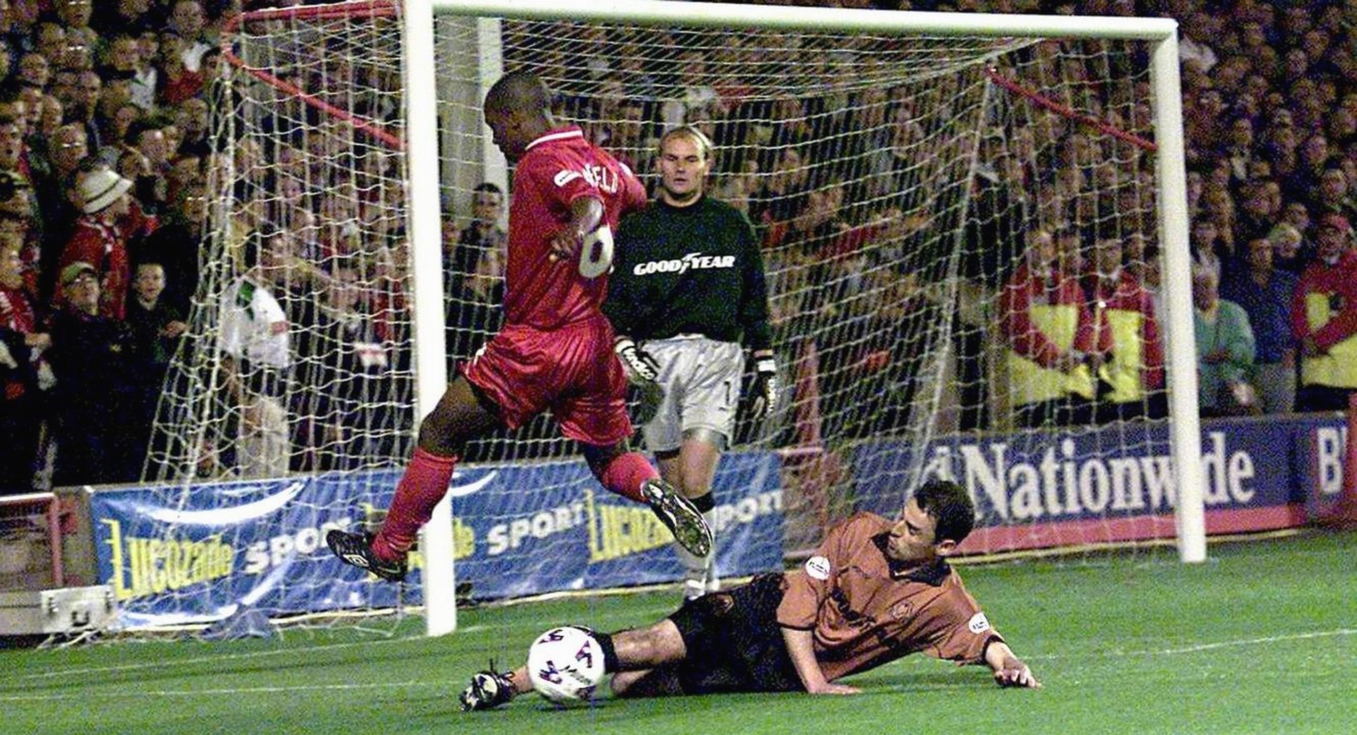 金年会-包含亚冠赛前再迎强敌；马赛内部沟通；主帅态度——态度坚定；训练强度明显提升的词条